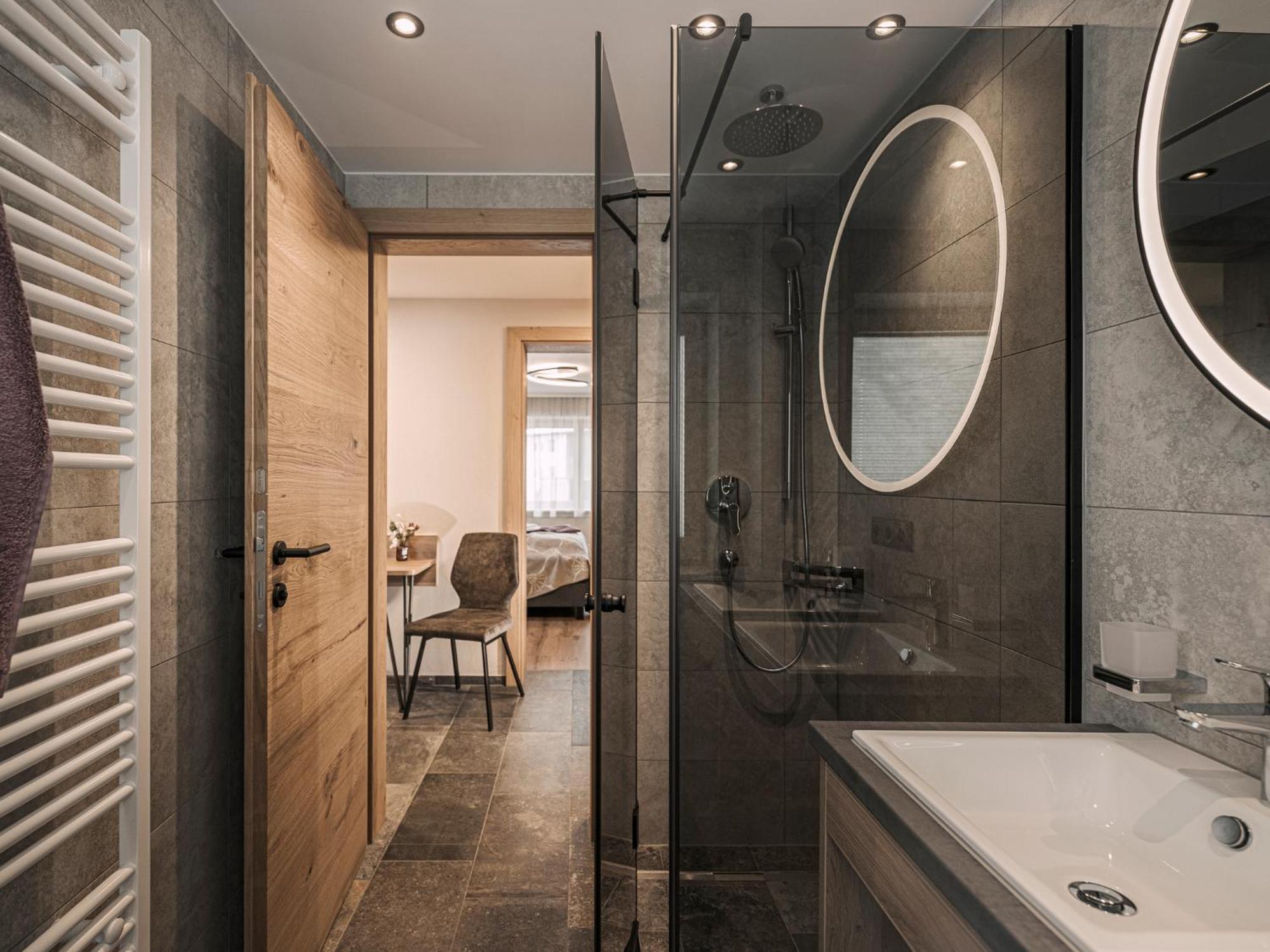 Ferienhaus Evelyn Tux Ngoại thất bức ảnh
