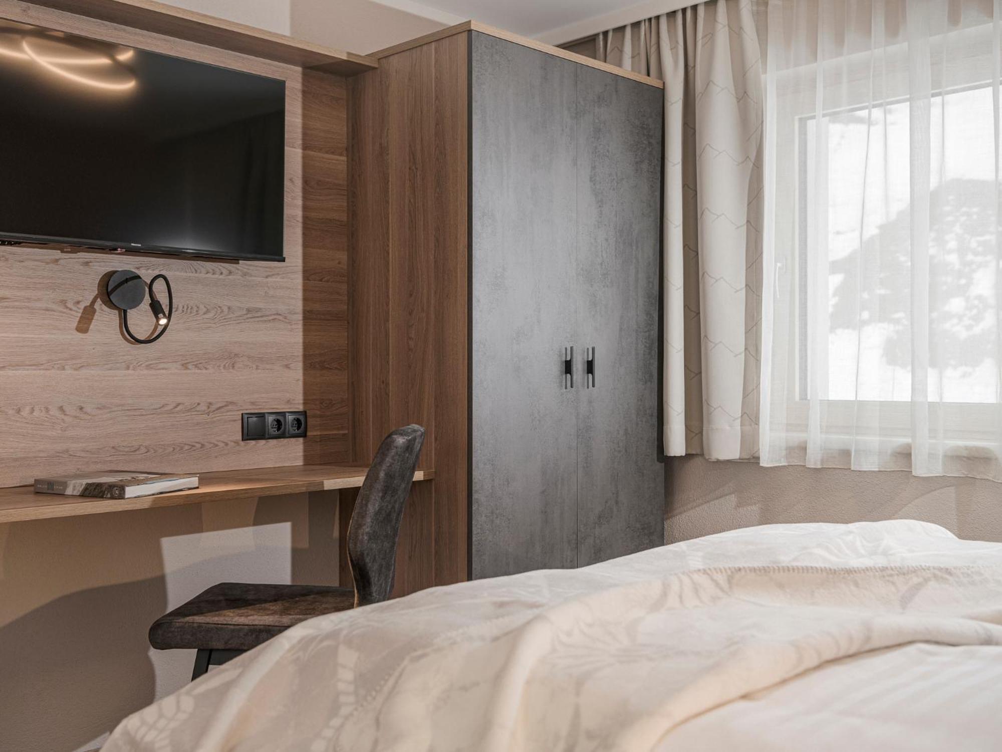 Ferienhaus Evelyn Tux Ngoại thất bức ảnh
